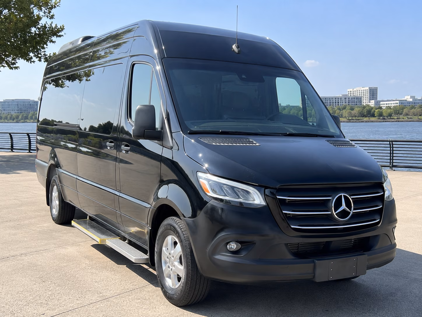 easily book transportation for your next wedding 2