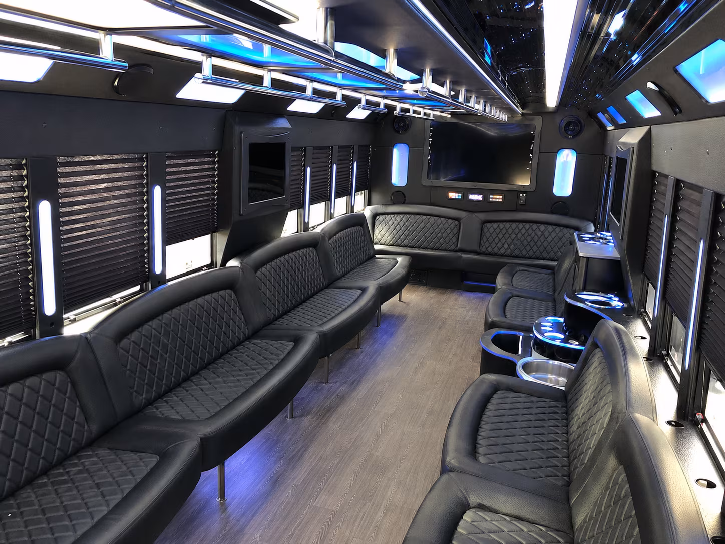 field trip bus rentals for trips to the la zoo and botanical gardens